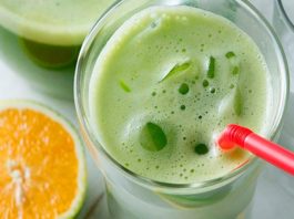 Доктор рекомендует: новый рецепт зеленого сока для очищения и обновления крови, снижает риск болезни Альцгеймера и диабета